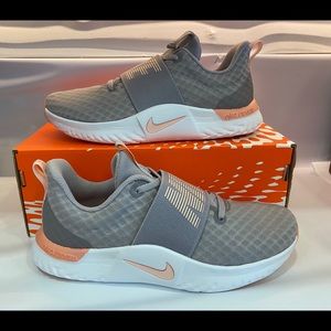 Nike Women’s Renew In Season Trainer